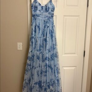 Beautiful blue floral dress that is perfect as a wedding guest or formal